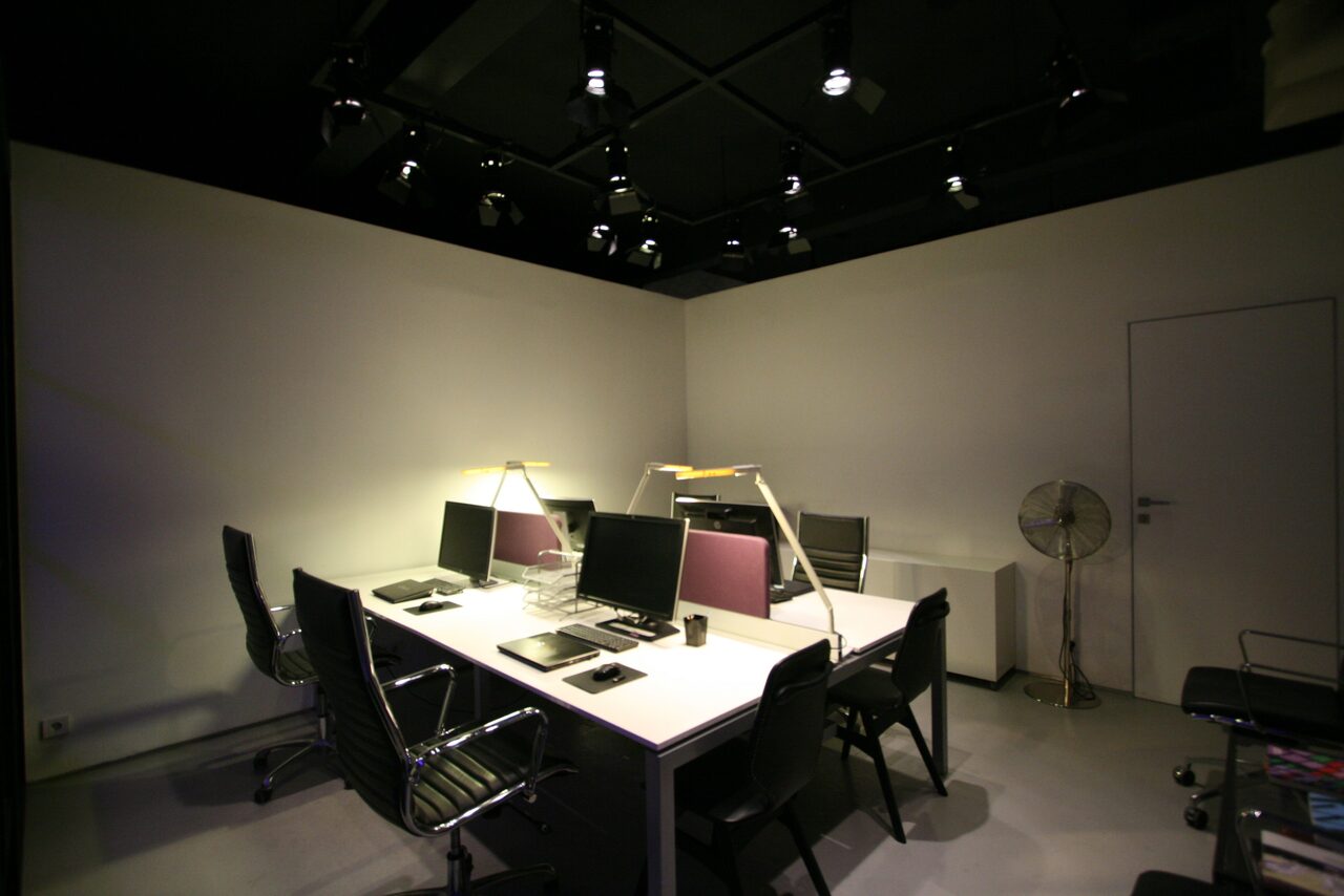 Арендовать AIRLOFT Коворкинг в центре Москвы