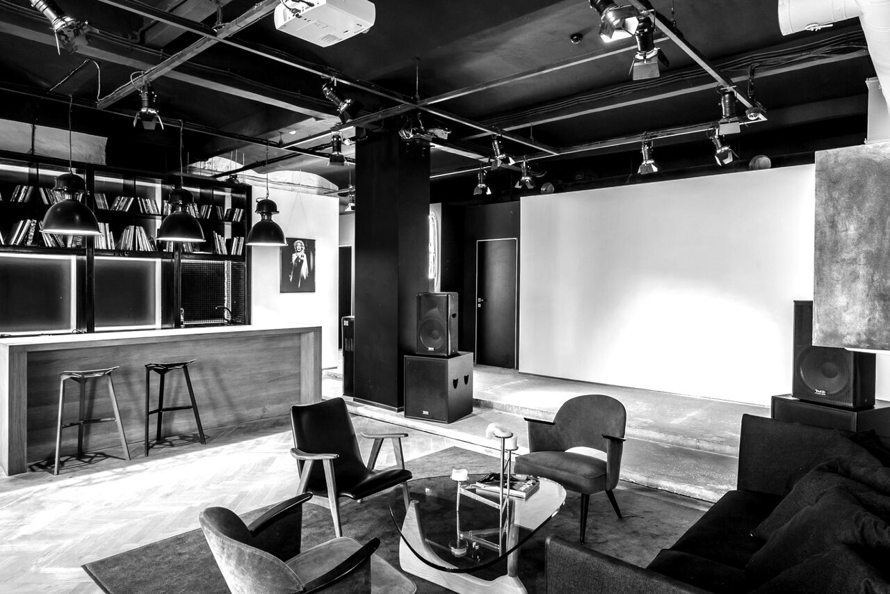 Арендовать AIRLOFT Коворкинг в центре Москвы