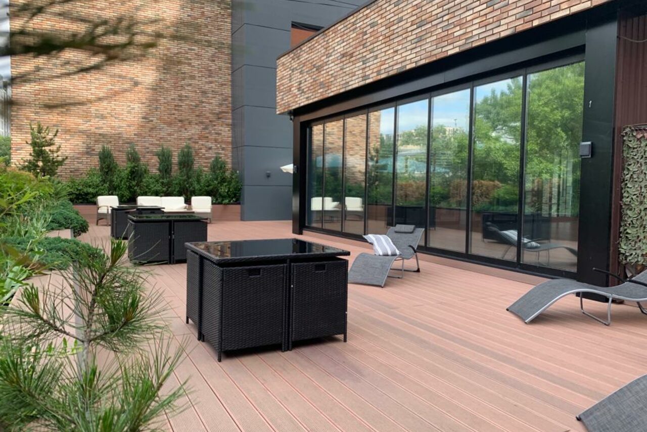 Арендовать Школа танцев ШТЕП Просторный зал для тренировок