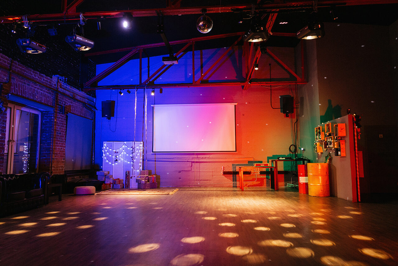 Арендовать Rave On Loft. Просторный лофт с летней верандой