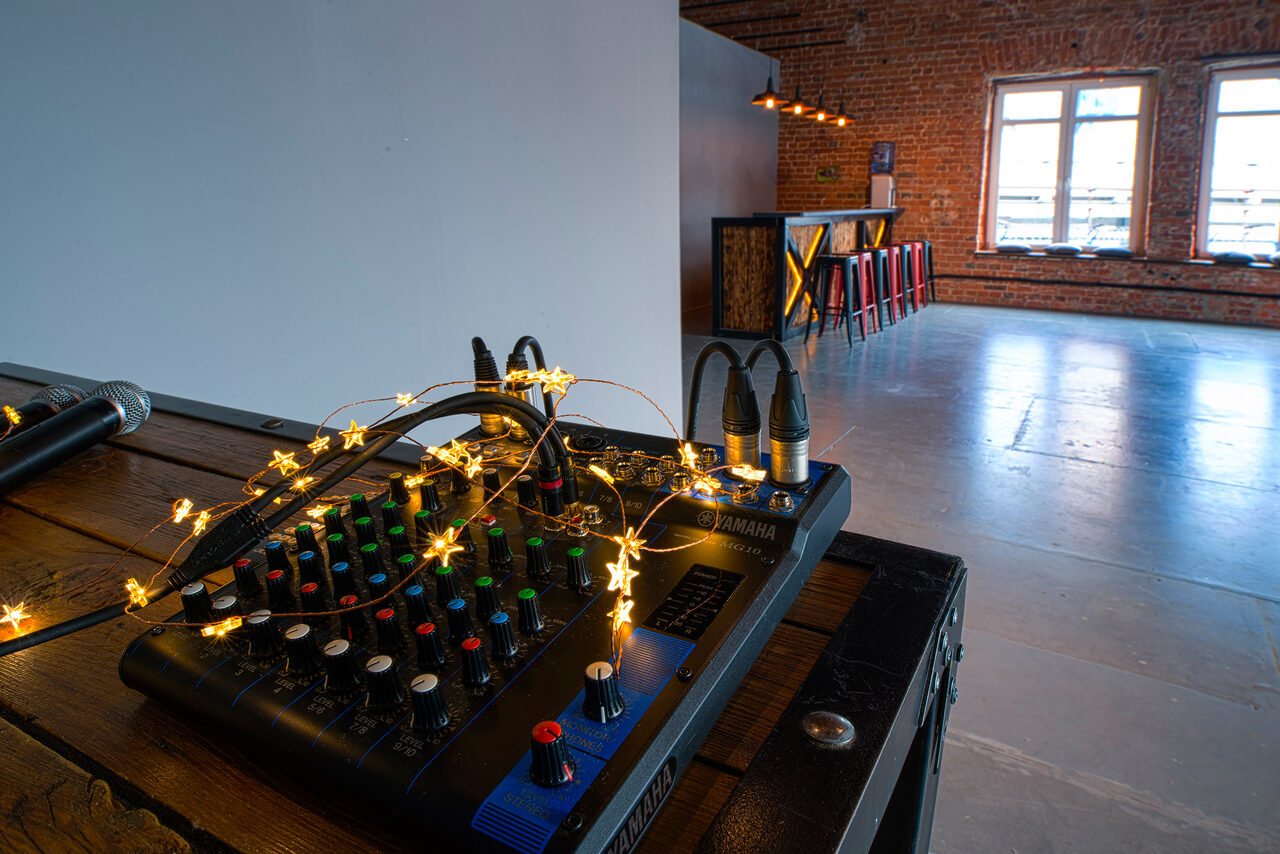 Арендовать Rave On Loft. Просторный лофт с летней верандой