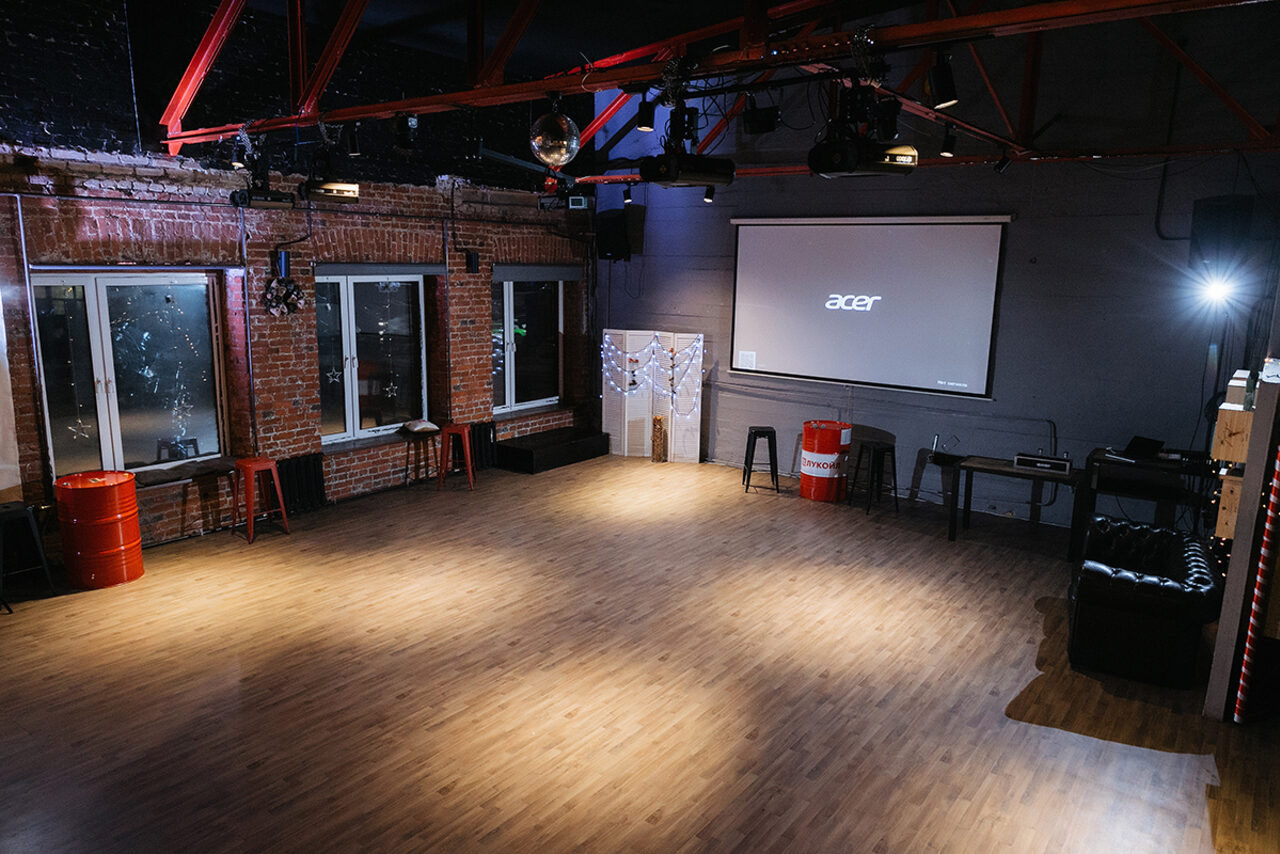 Арендовать Rave On Loft. Просторный лофт с летней верандой