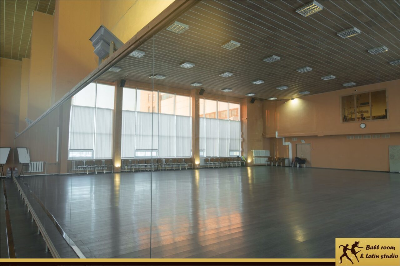 Арендовать Ballroom & Latin Studio