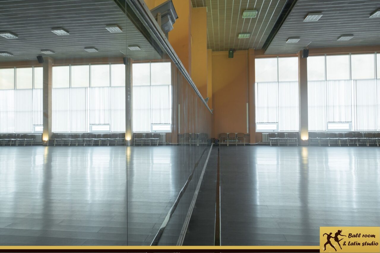 Арендовать Ballroom & Latin Studio