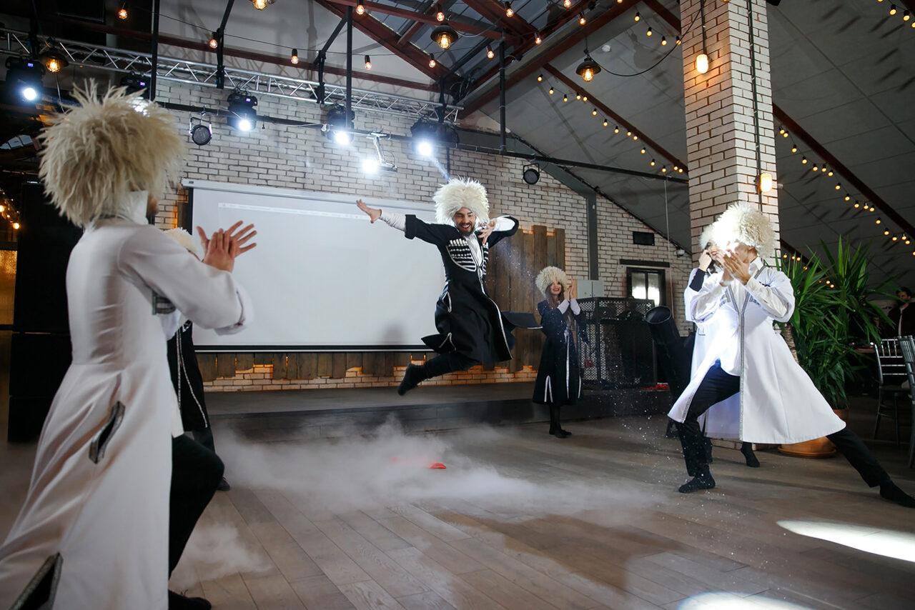 Арендовать Event - пространство ФЕРМА БЕНУА 