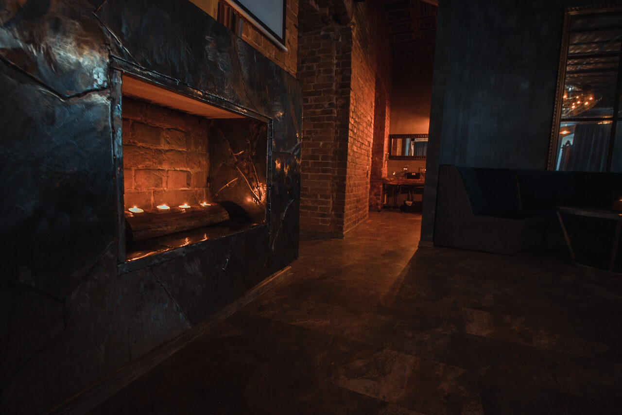 Арендовать Hedonist. Лаунж -лофт в историческом центре Петербурга