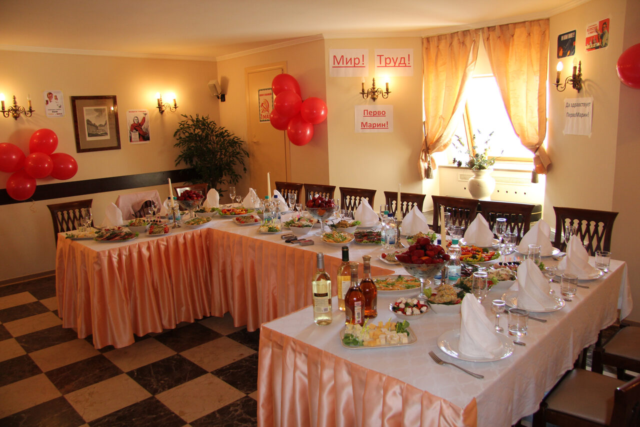 Арендовать Банкетный зал с верандой