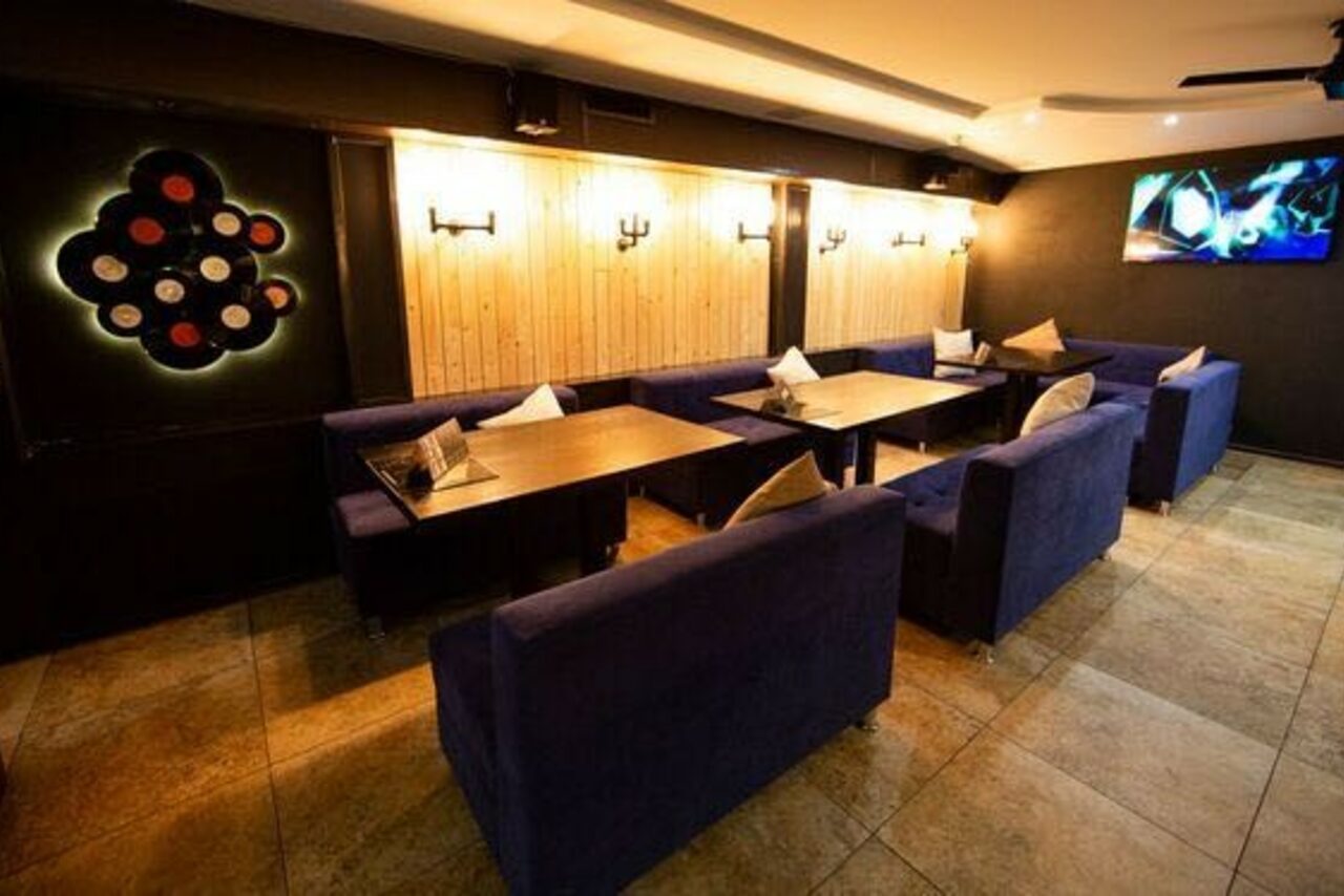 Арендовать roomin' at squat 3/4 