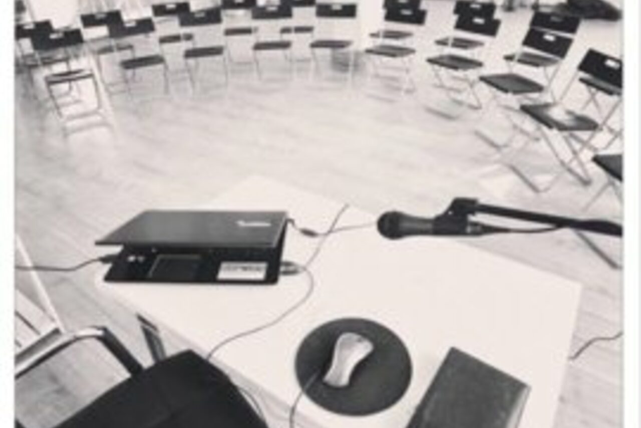 Арендовать Студия Go Home Lof Светлый зал 