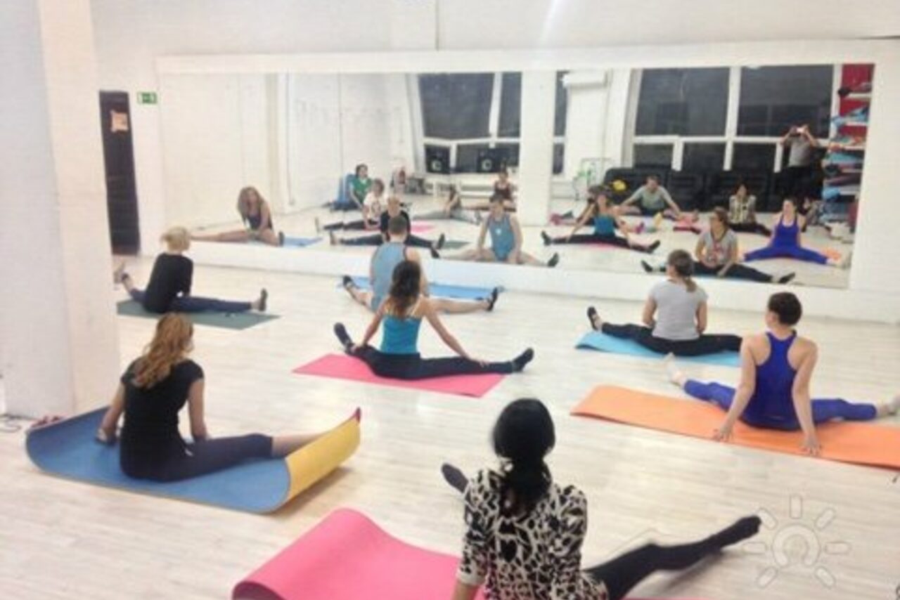 Арендовать Студия Go Home Lof Светлый зал 