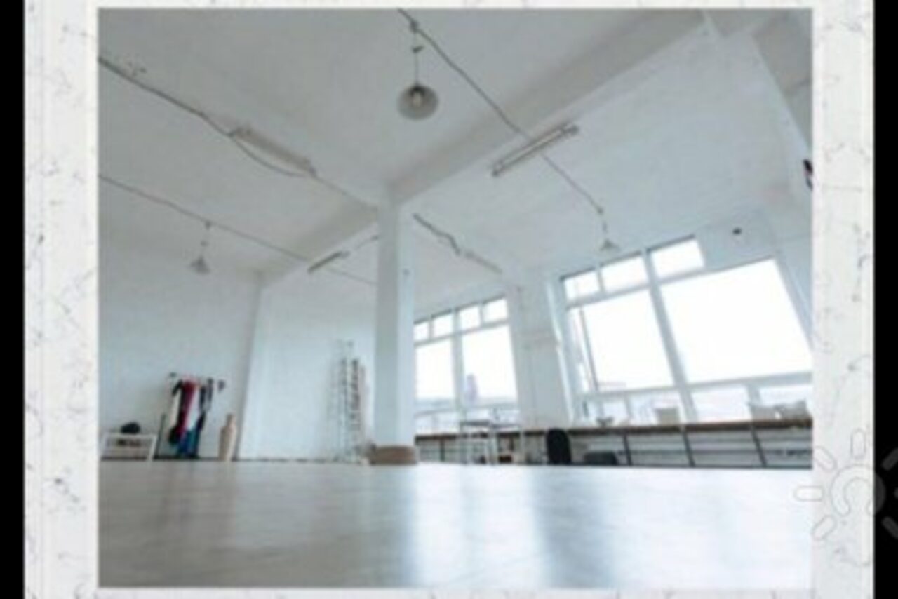 Арендовать Студия Go Home Lof Светлый зал 