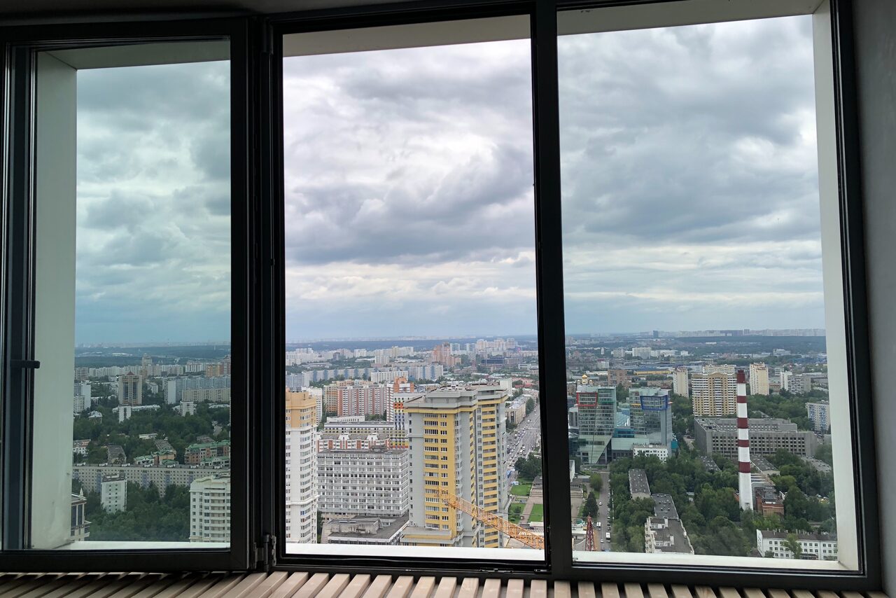 Арендовать Квартира для вечеринок с панорамным видом на 39 этаже