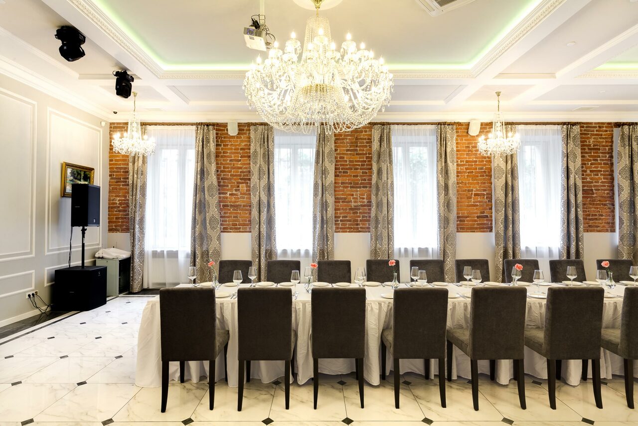 Арендовать Гранд-отель Чайковский