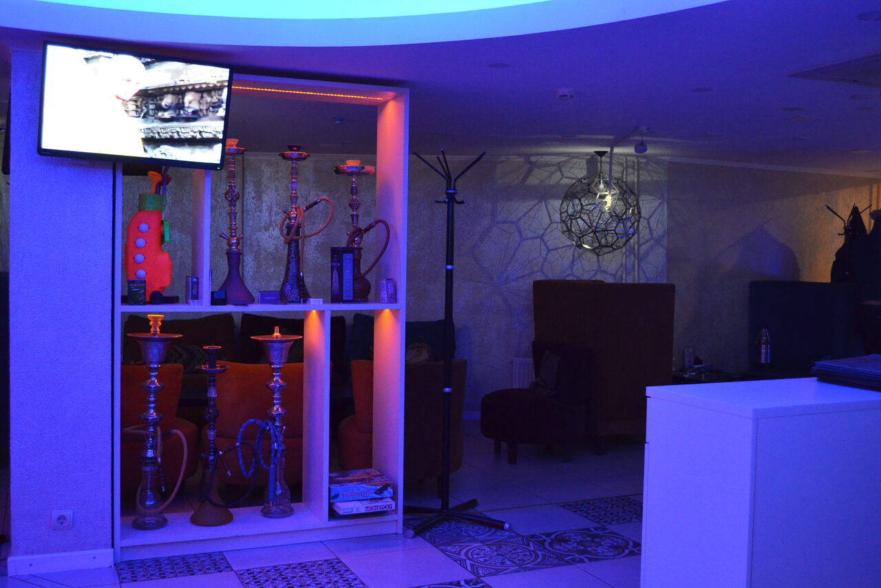Арендовать Paprika lounge bar Лофт-кальянная в Мытищах