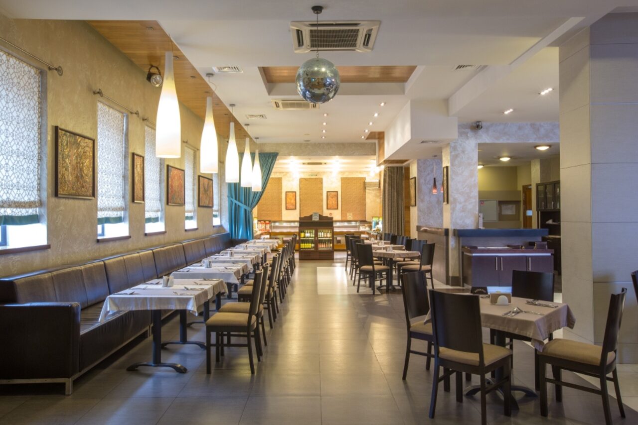 Арендовать Отель "Спутник" Санкт-Петербург