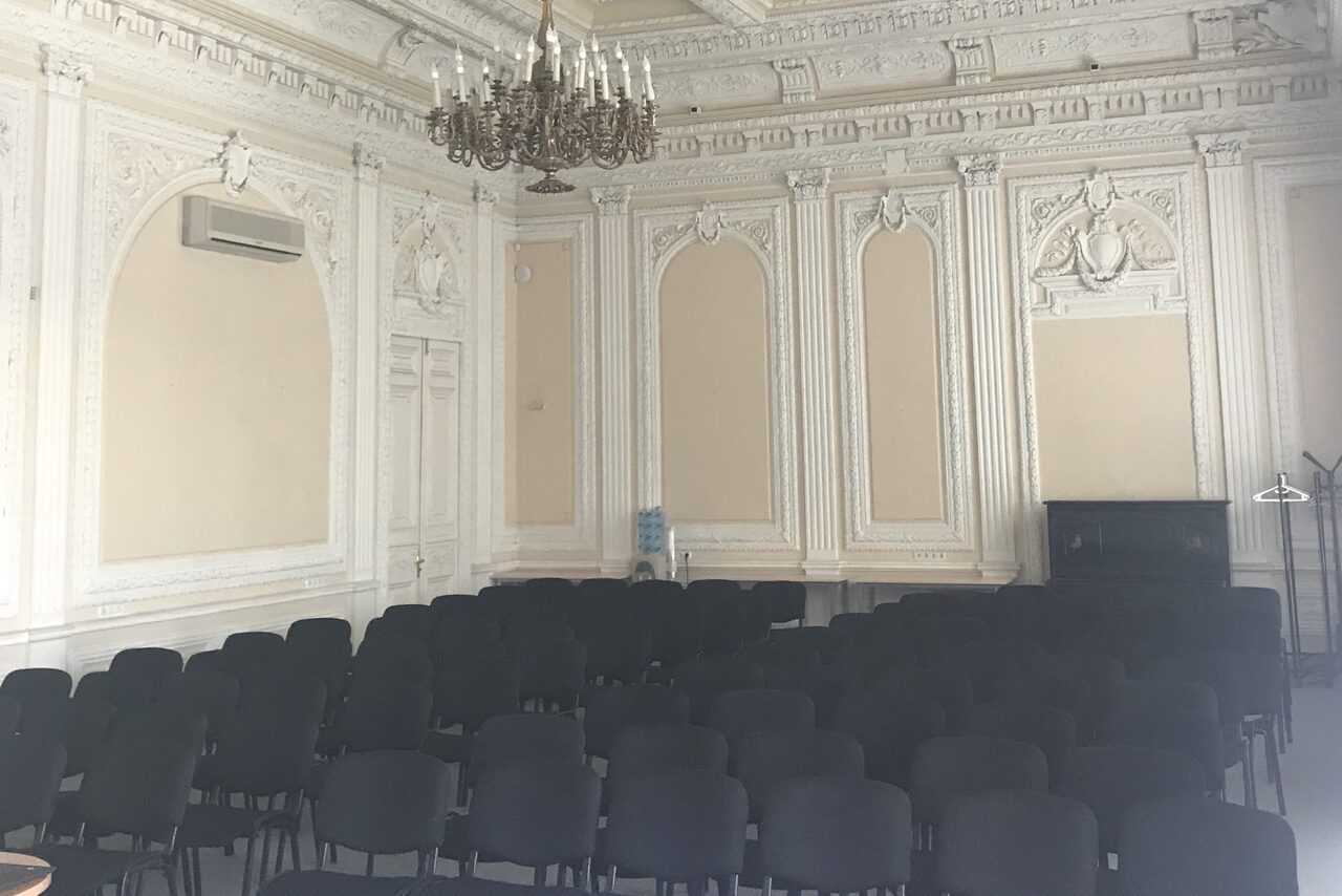 Арендовать Площадка в Санкт-Петербурге