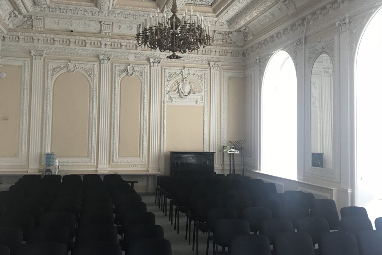 Арендовать Площадка в Санкт-Петербурге