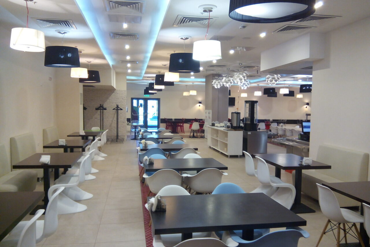 Арендовать Wall Strieet "Столичный вкус+"