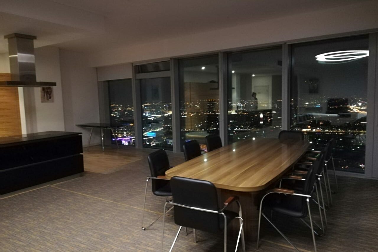 Арендовать  The Penthouse. Пентхаус в Москва-сити