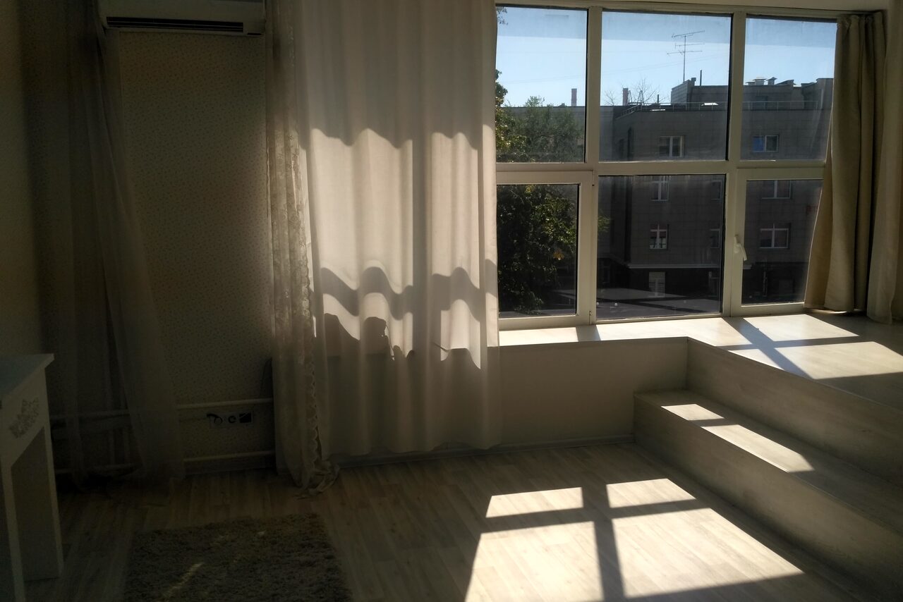 Арендовать Просторное светлое пространство фотостудии