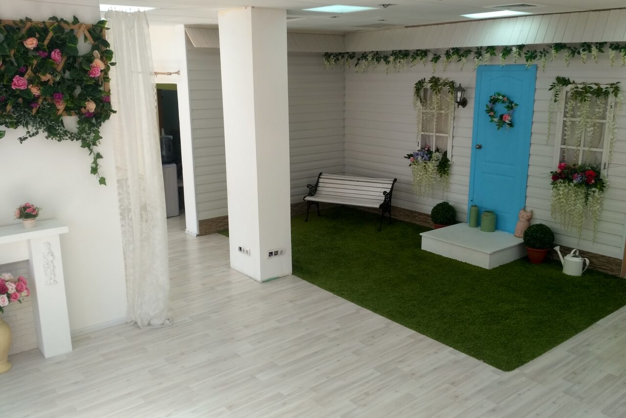 Арендовать Просторное светлое пространство фотостудии