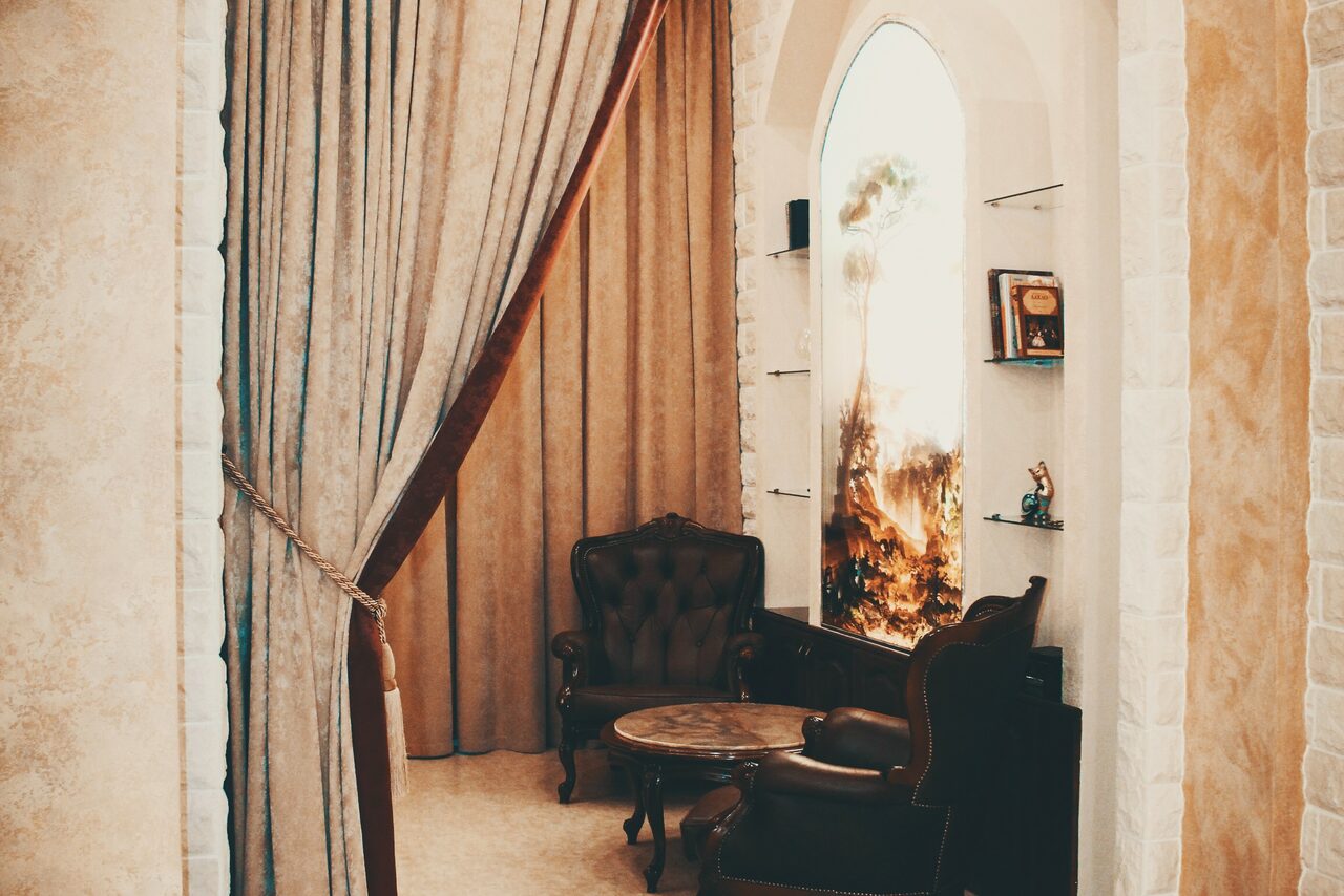 Арендовать Замок "Над дождём"