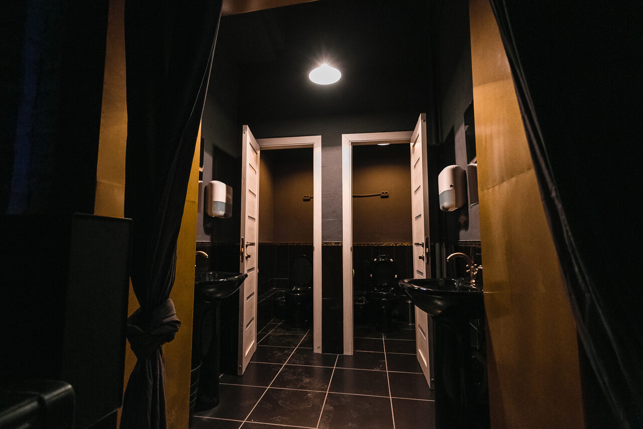 Арендовать Брутальный лофт с барной стойкой