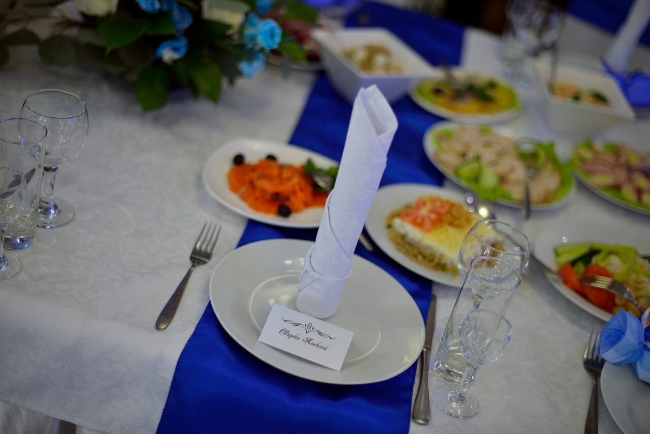 Арендовать Банкетный зал "Гармония"