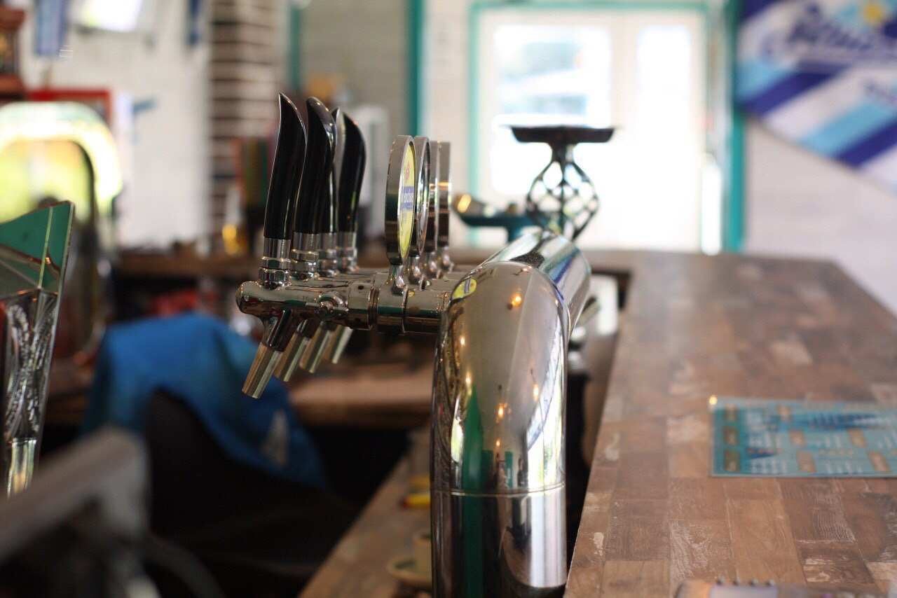 Арендовать Lighthouse Bar. Лофт-бар с отдельным входом