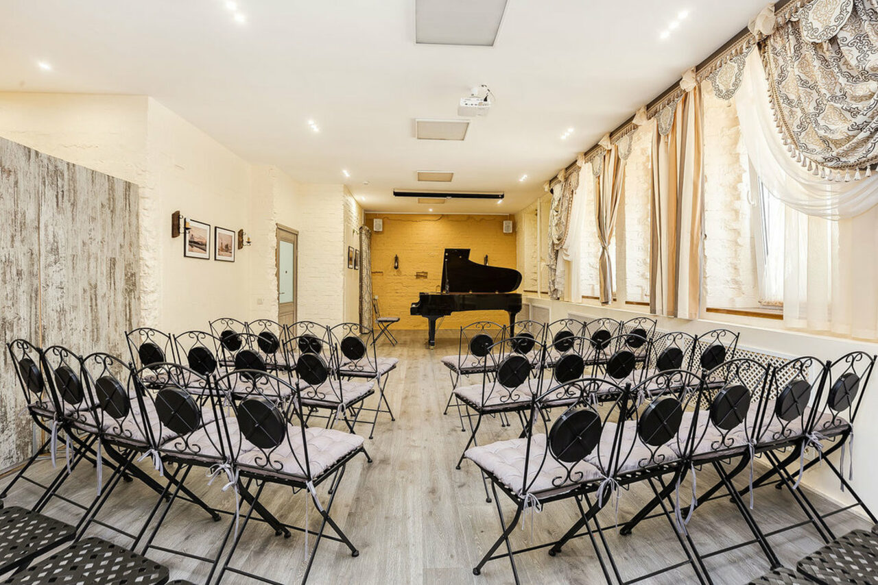 Арендовать Чистый Hall