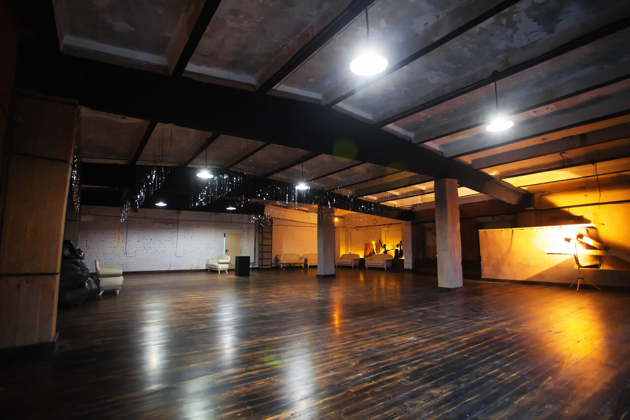 Арендовать Площадка в Москве 