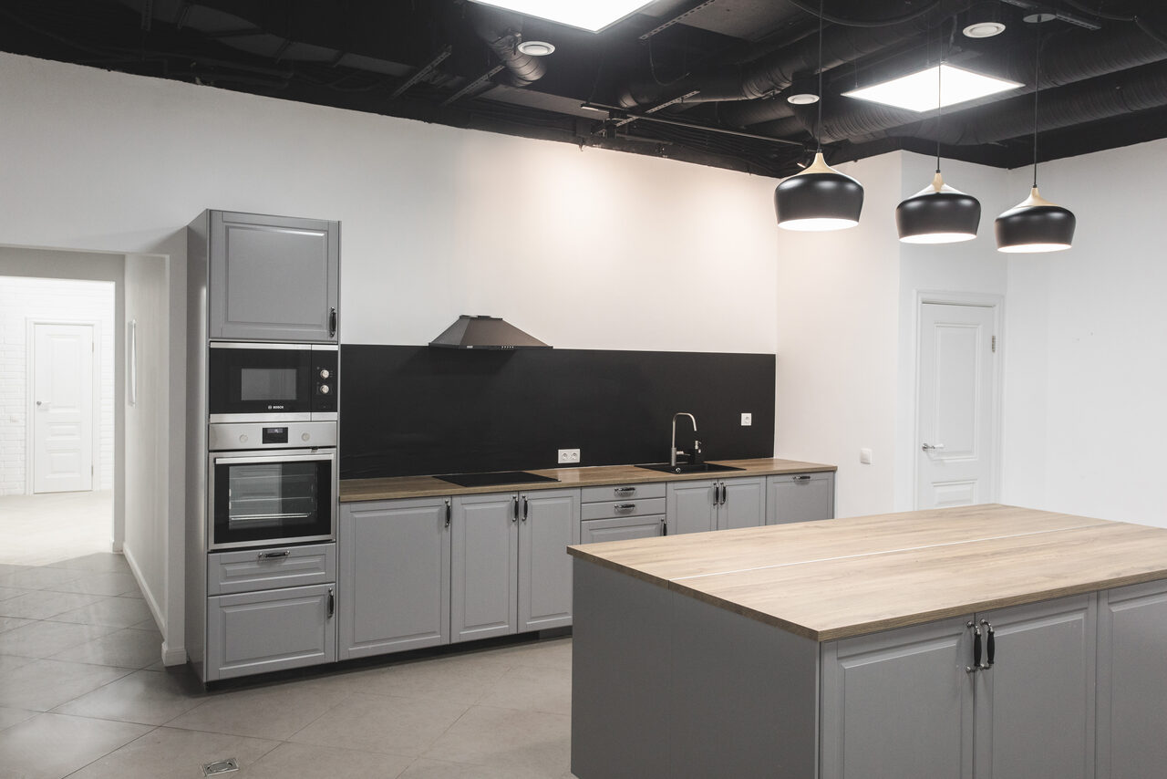 Арендовать Белоснежное пространство в центре города