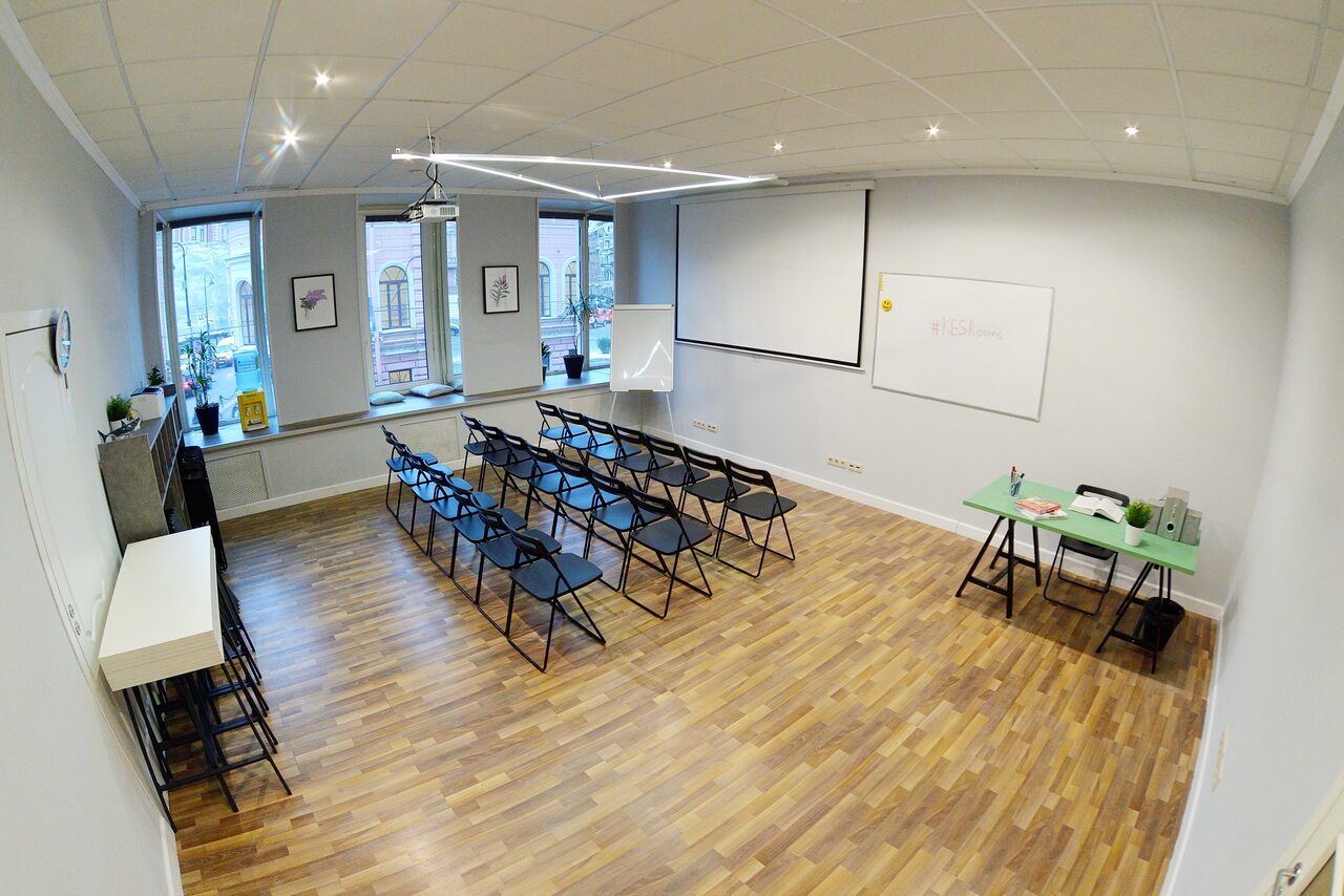 Арендовать KES Rooms. Тренинг-лофт с красивым видом