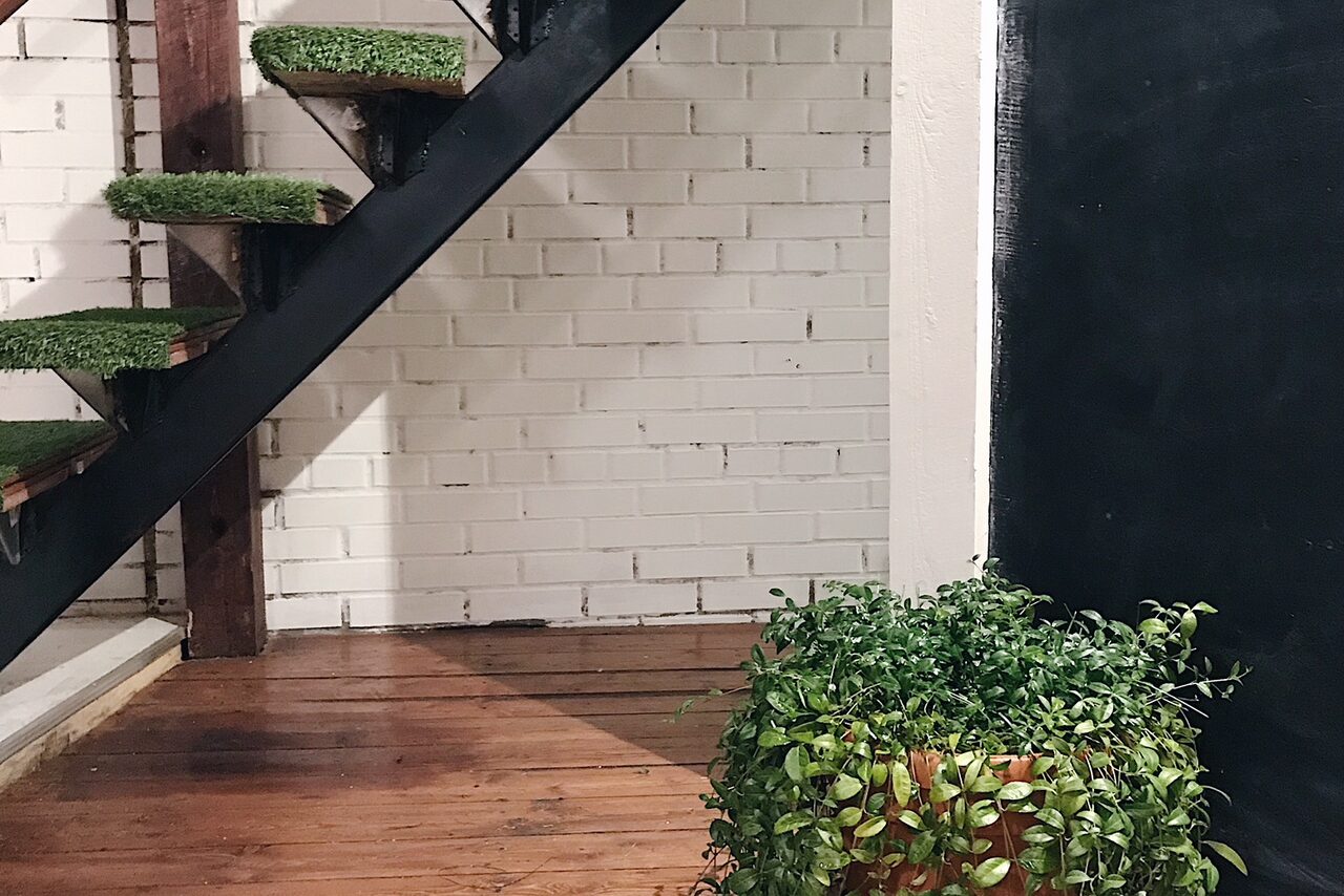 Арендовать Двухуровневый лофт на мансардном этаже