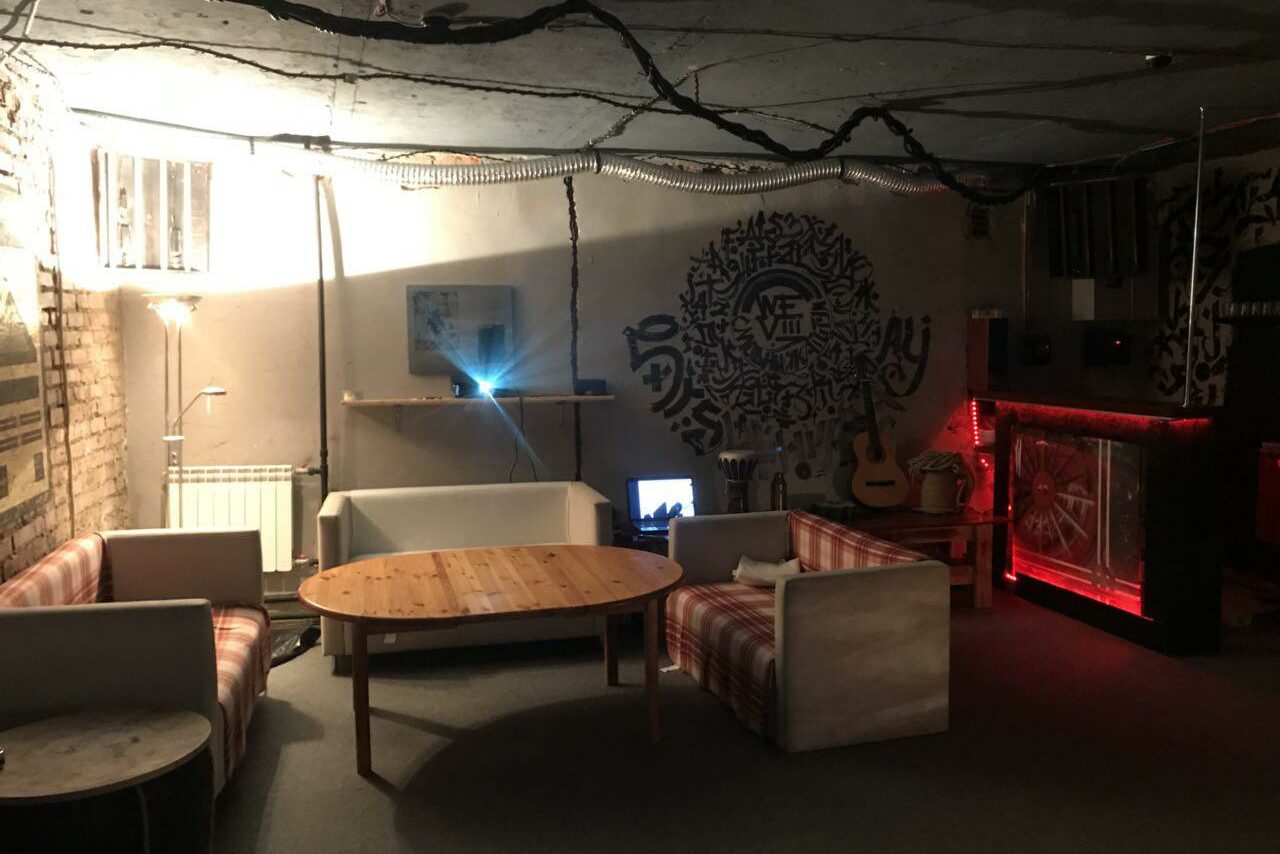 Арендовать Кирпичная арт-студия