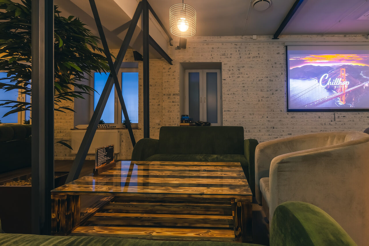 Арендовать Лаунж-бар Friends place в Москве