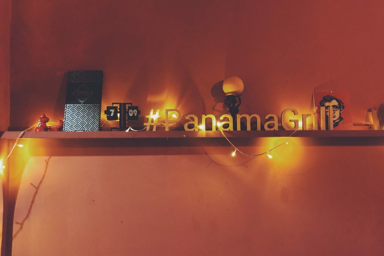 Арендовать Уютный маленький бар