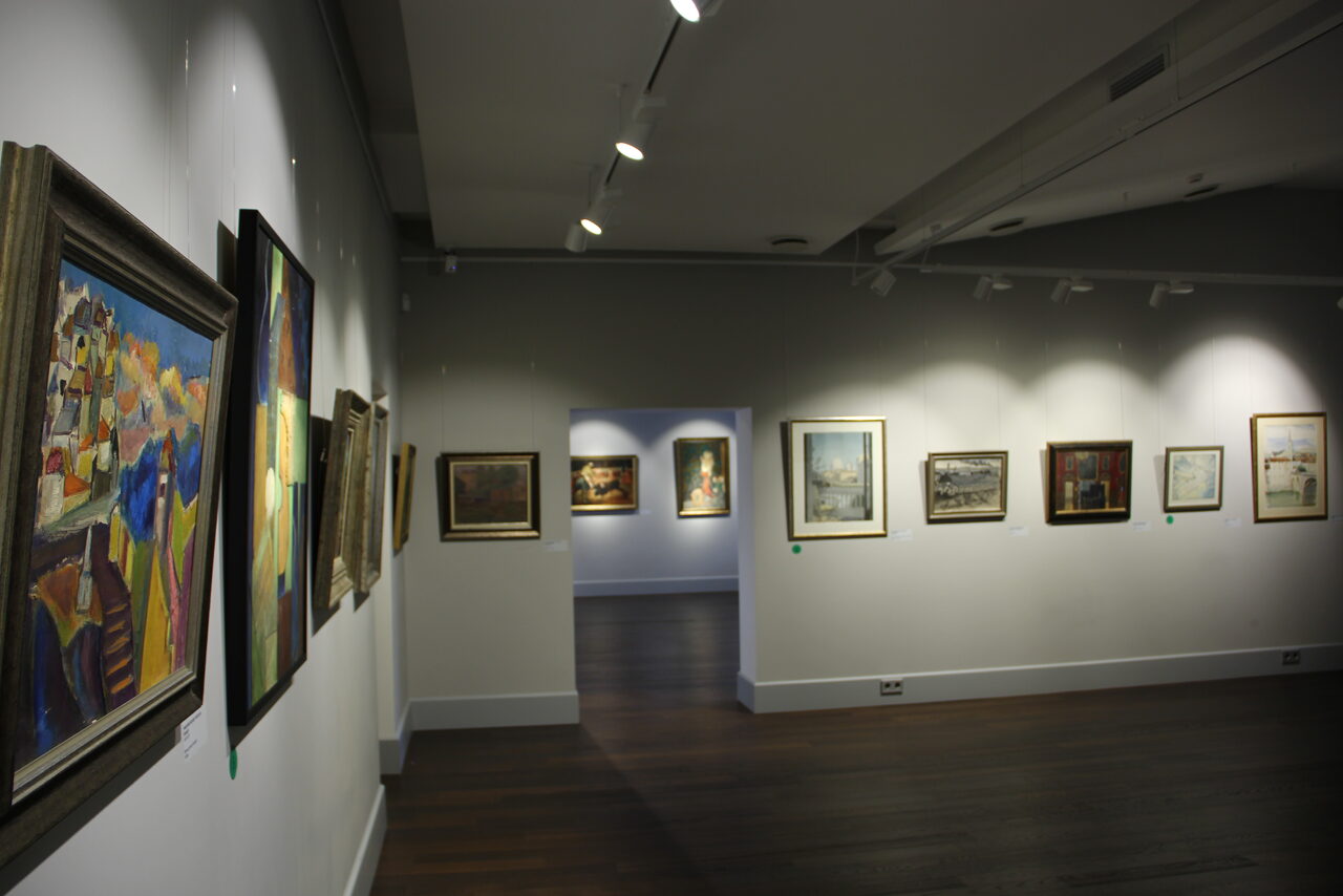 Арендовать ART V'U Выставочное пространство с современным дизайном