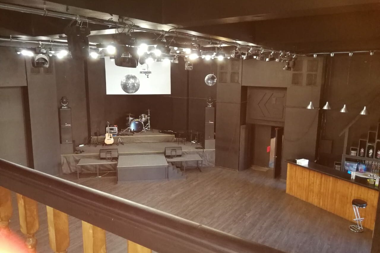 Арендовать DF Club (ДФ Клуб). Двухуровневое пространство
