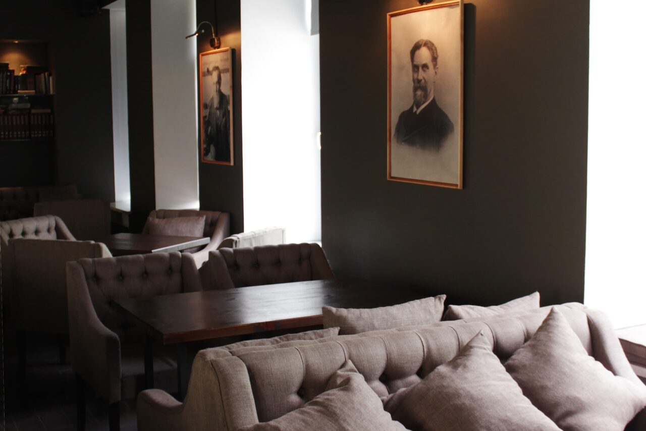 Арендовать Просторное и стильное помещение в самом центре Москвы