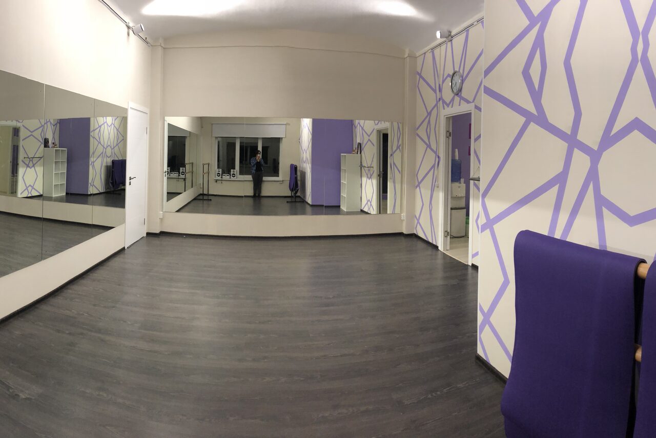 Арендовать BarreAddict