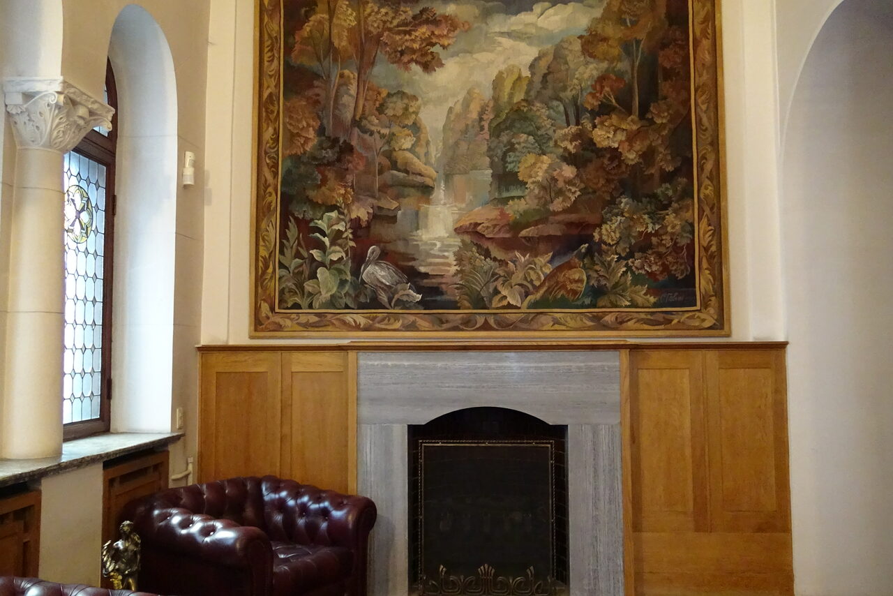 Арендовать Особняк в центре Москвы