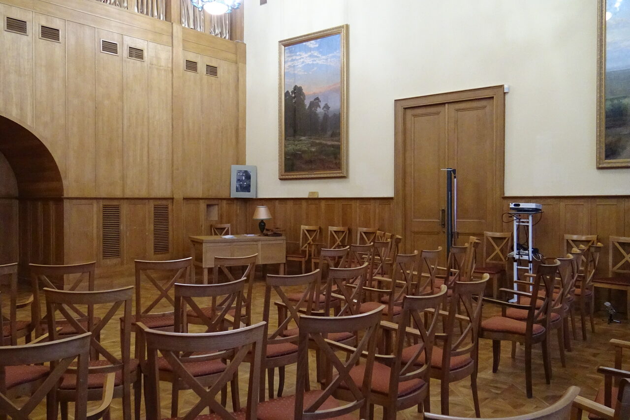 Арендовать Особняк в центре Москвы