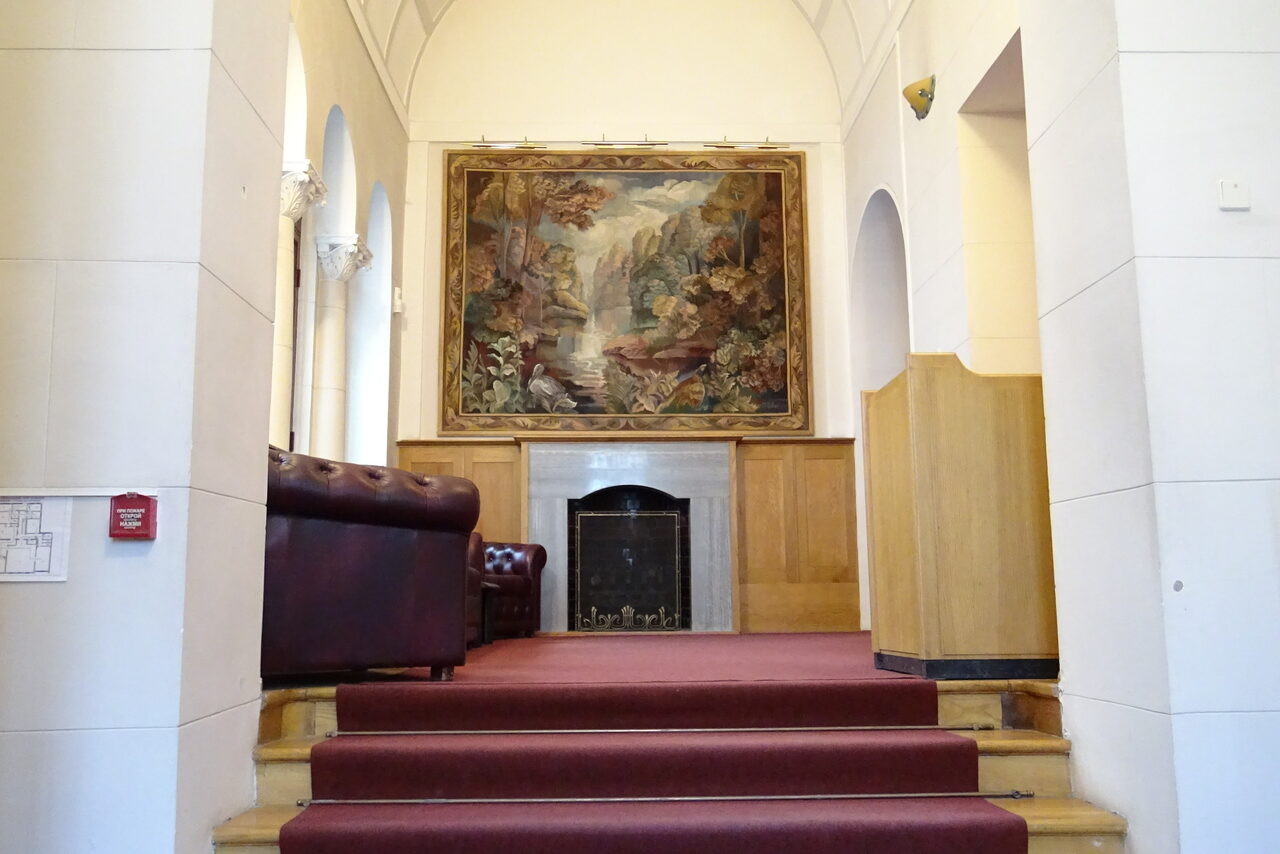 Арендовать Особняк в центре Москвы