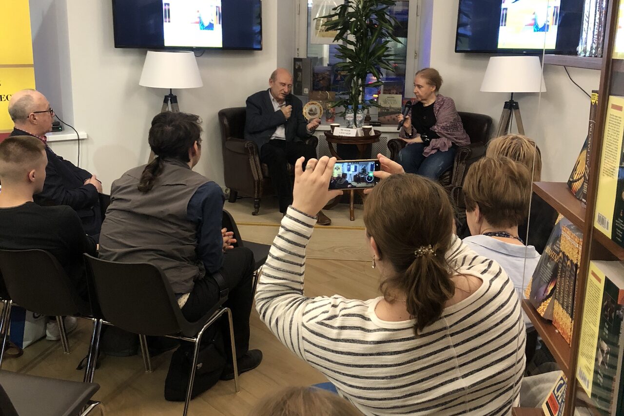 Арендовать Уютное пространство в центре города