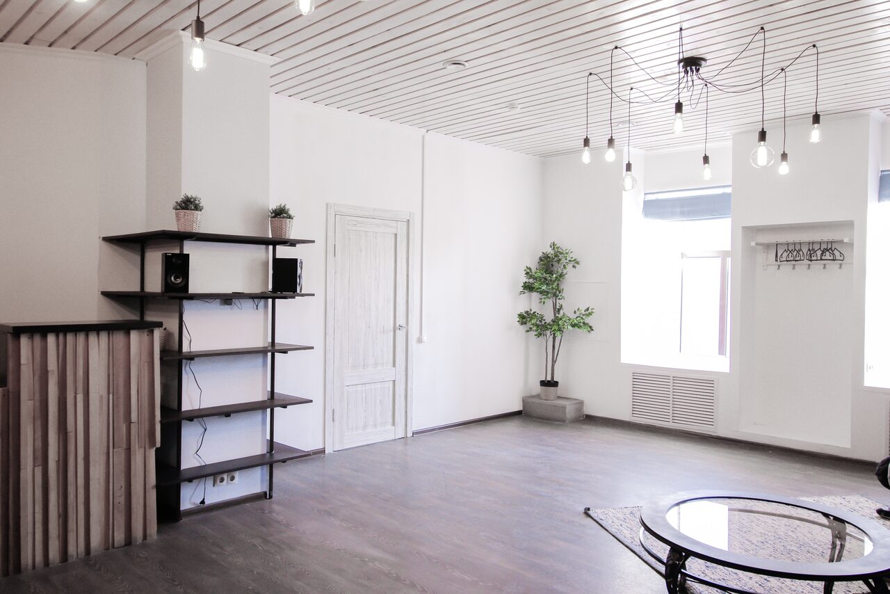 Арендовать  Лофт-простраство с отдельным входом