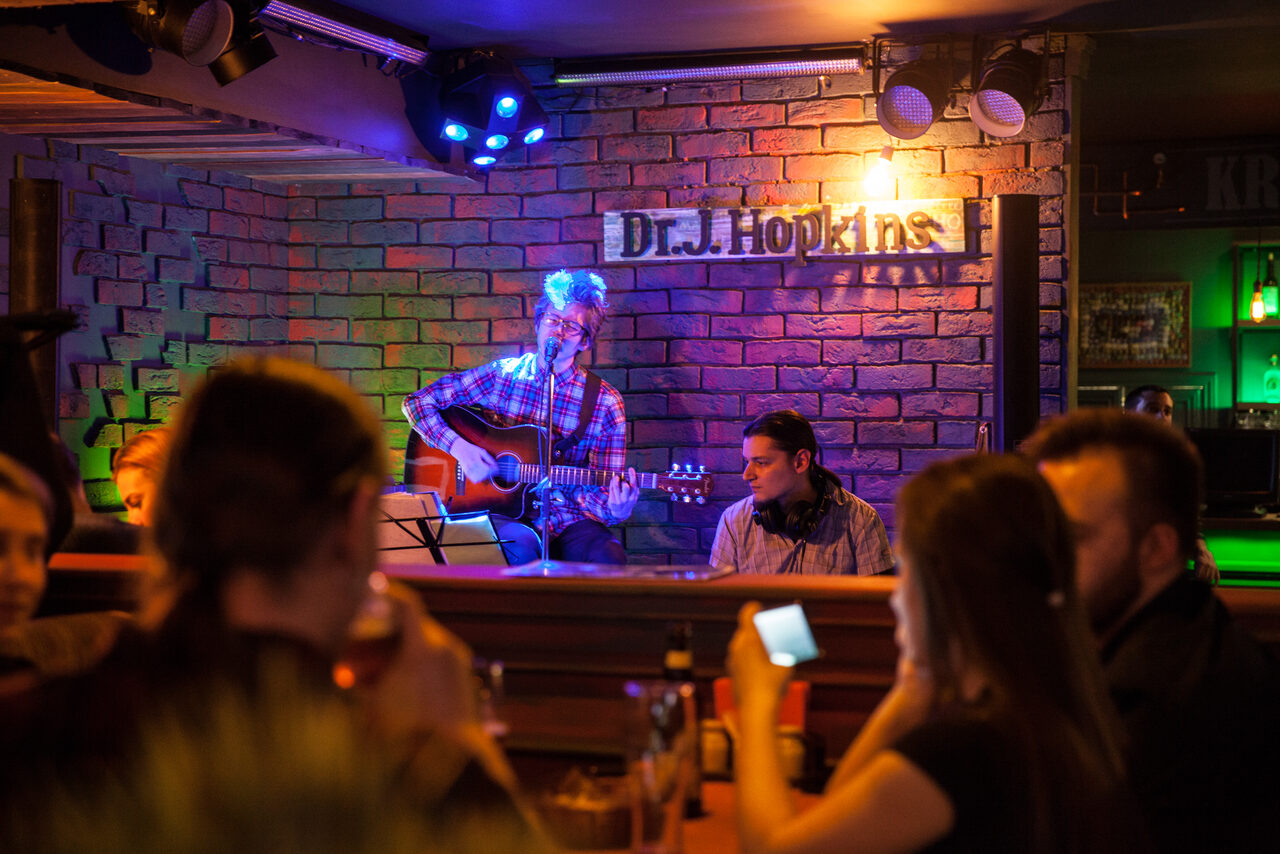 Арендовать  Паб Dr.J.Hopkins