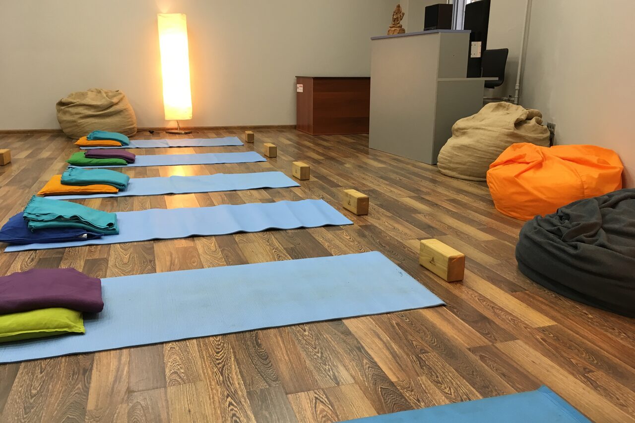 Арендовать Abrikos Hostel. Абрикос Хостел