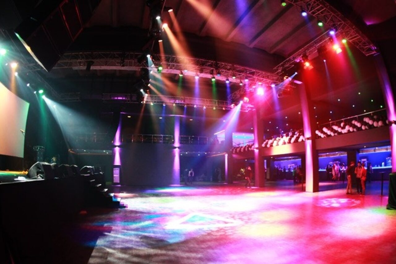 Арендовать Maremonti Arena