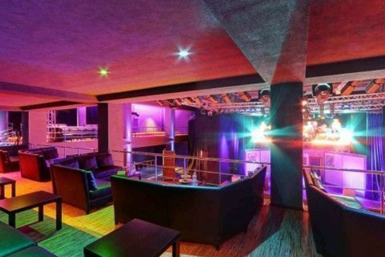 Арендовать Maremonti Arena